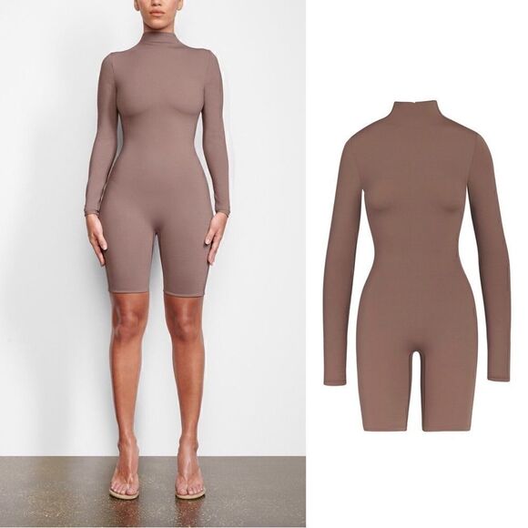 NWT SKIMS ALL-IN-ONE LONG SLEEVE MID THIGH ONESIE IN Umber - Picture 1 of 8